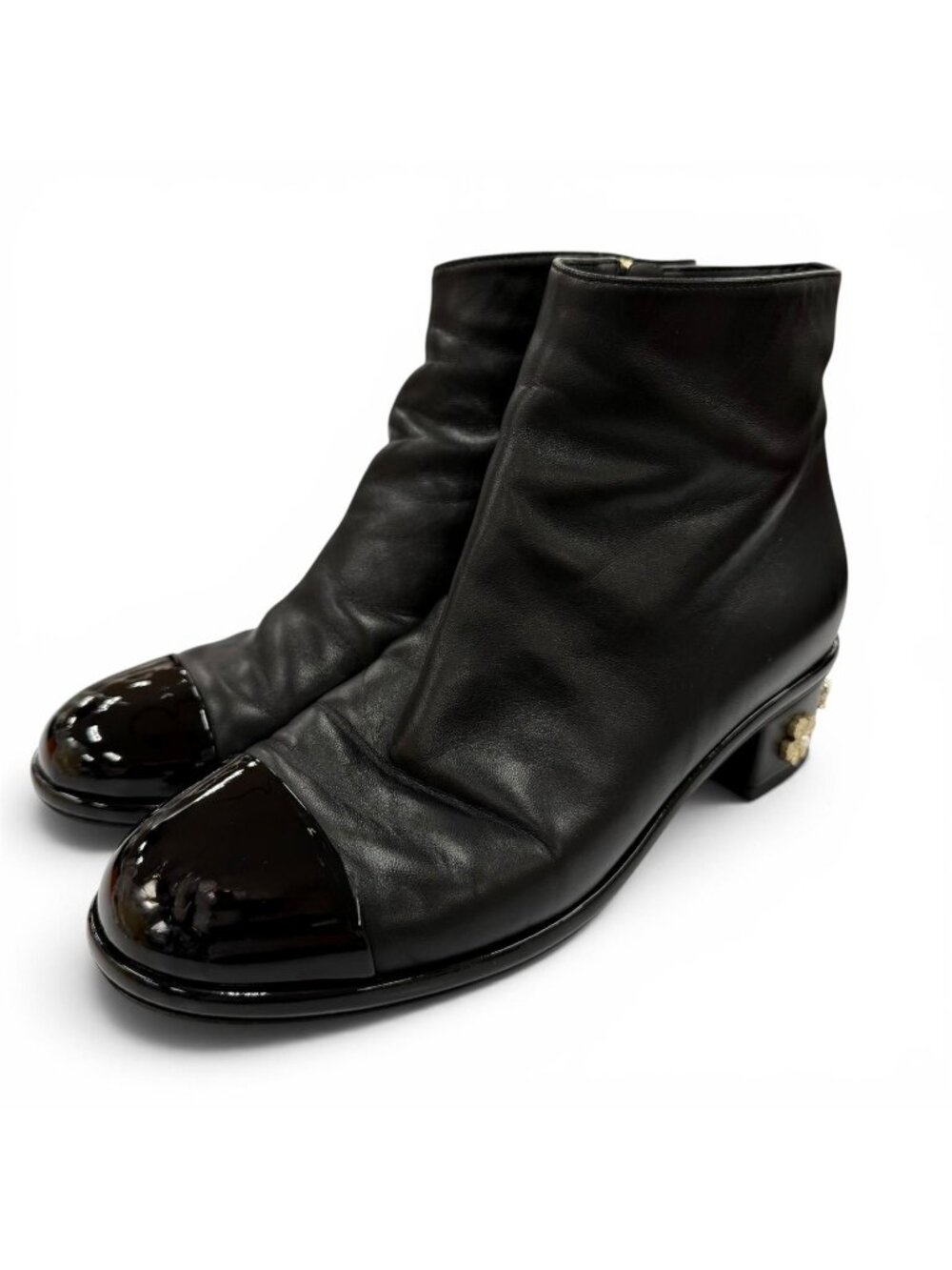 Chanel CC Logo Faux Pearl Gold Parts Side Zip Leather Short Boots Black